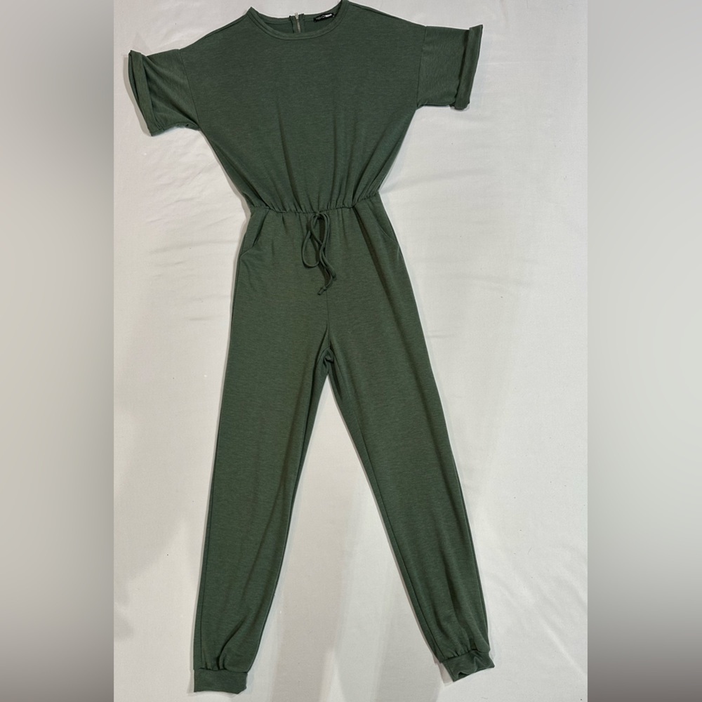 Fashion Nova Green Relaxed Jumpsuit - Picture 3 of 4